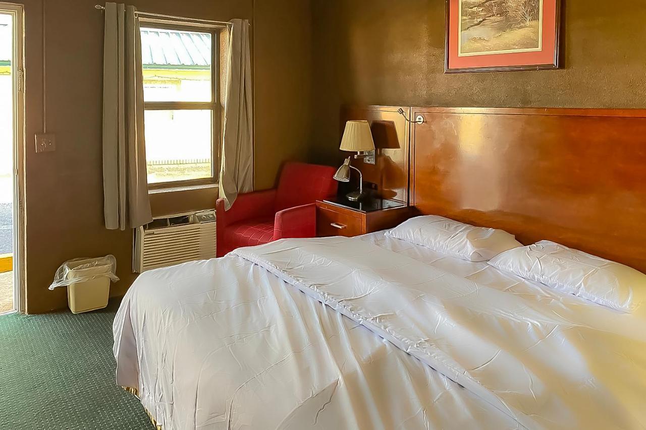 Hotel O Tallassee Hwy 14 Extérieur photo